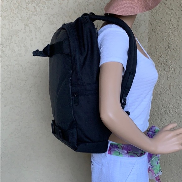 Vans Unisex Essential Skateboard Backpack Laptop - Picture 4 of 16